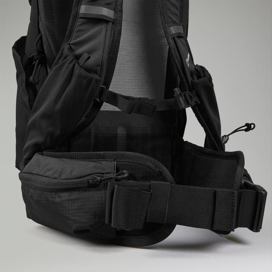 men s remote wanderung m23-rucksack - schwarz berghaus