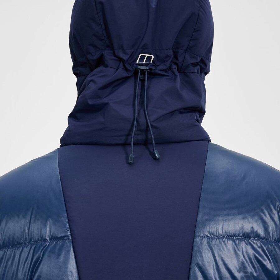 männer urb arkos reflect down insulated jacket - dark blue berghaus