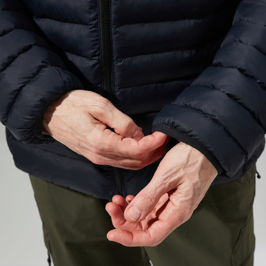 männer vaskye synthetic insulated jacket - black die berghaus