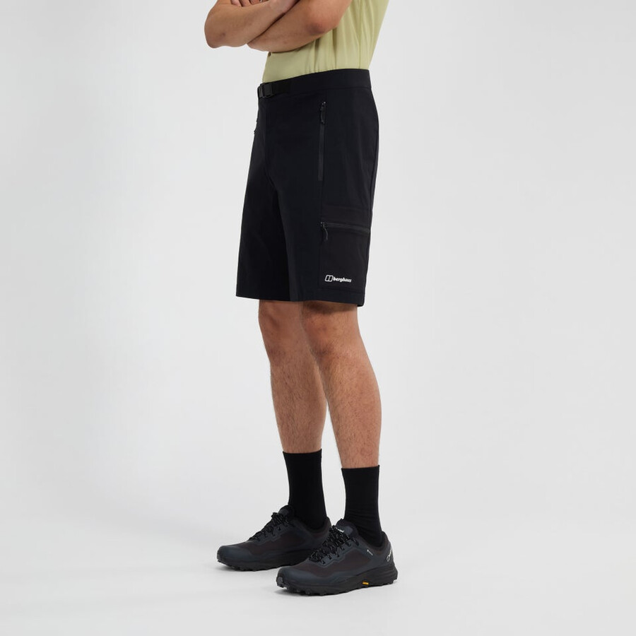 männer-wanderung-air stretch short - black die berghaus