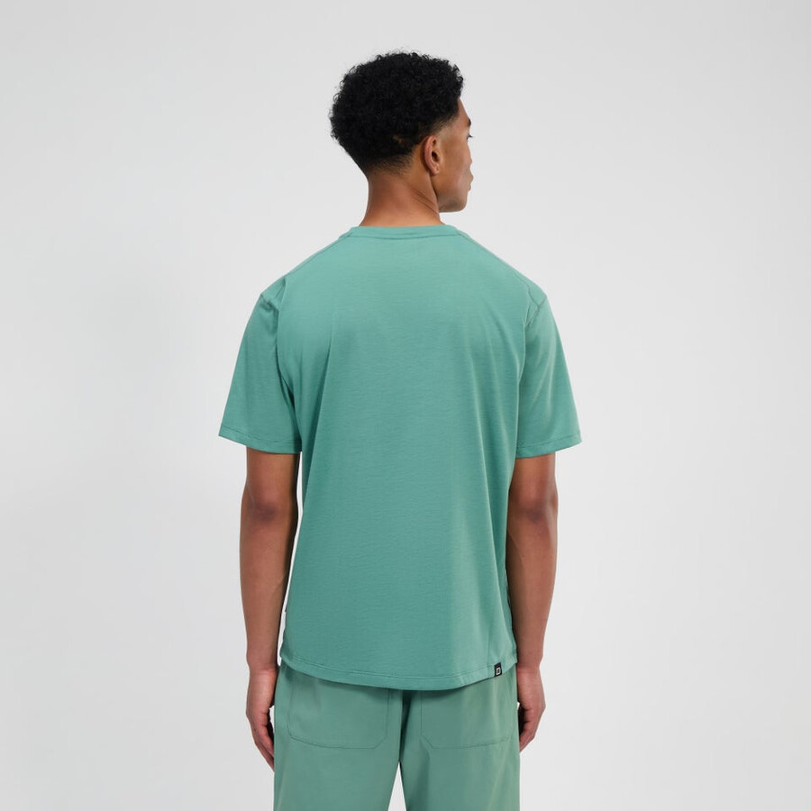 herren relaxed short sleeve tech tee - green berghaus