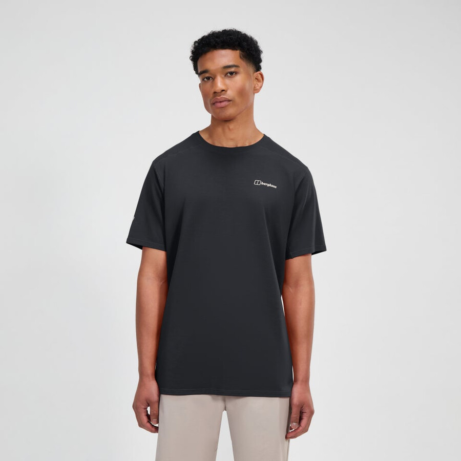 men s berghaus delta short sleeve tech tee - black die berghaus