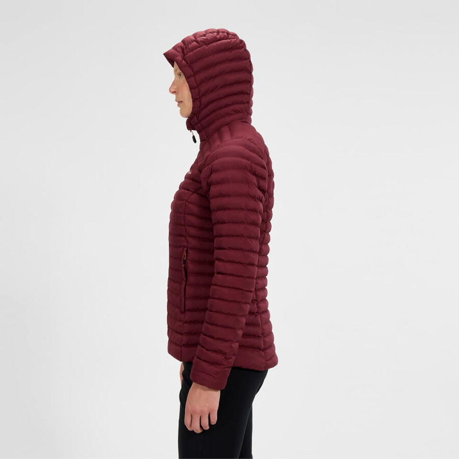 damen nula micro synthetic insulated jacket - red berghaus