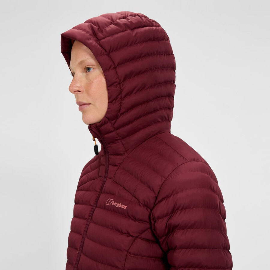 damen nula micro synthetic insulated jacket - red berghaus