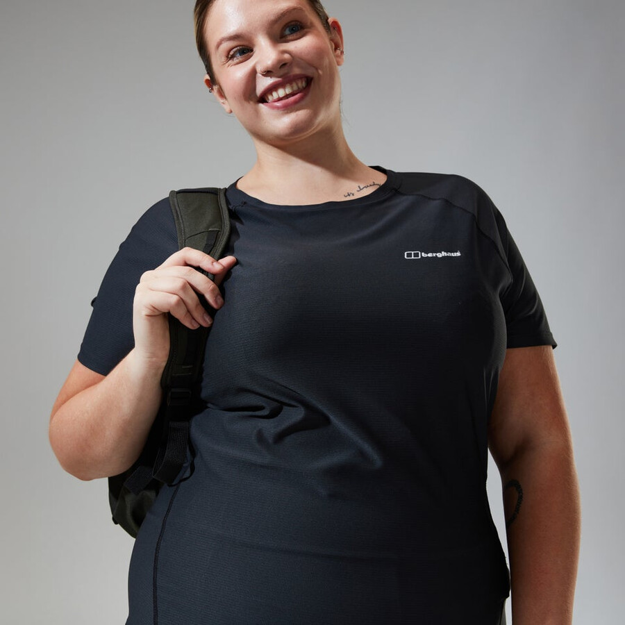 women s 247 tech tee super stretch-crew - black die berghaus