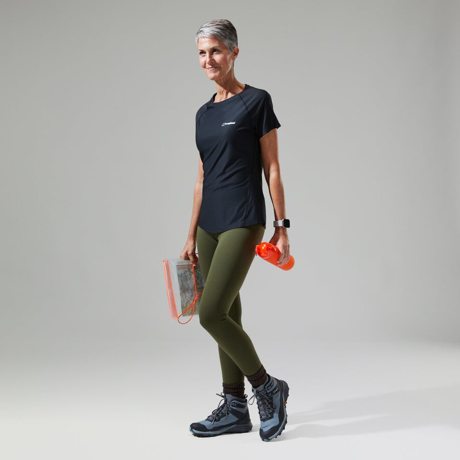 women s 247 tech tee super stretch-crew - black die berghaus