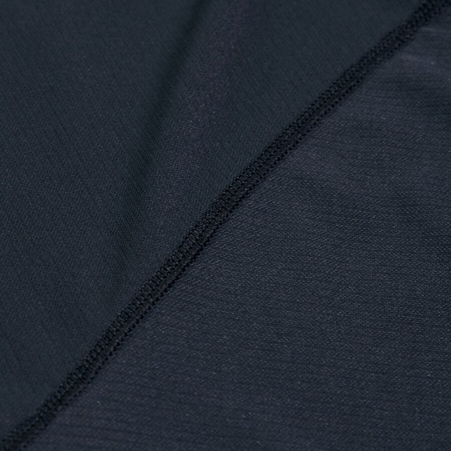 women s 247 tech tee super stretch-crew - black die berghaus