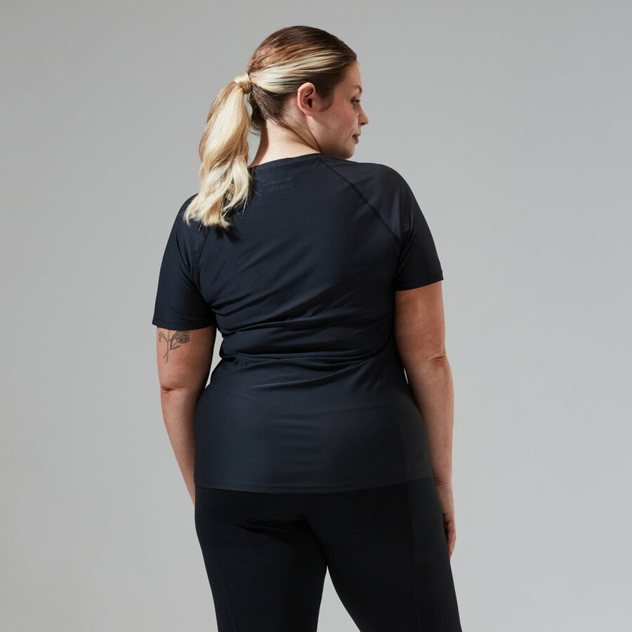 women s 247 tech tee super stretch-crew - black die berghaus