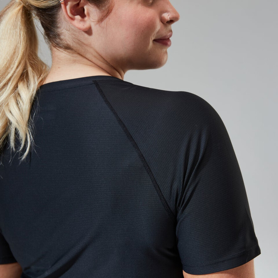 women s 247 tech tee super stretch-crew - black die berghaus