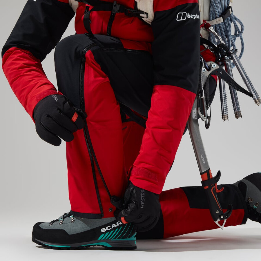women s mtn guide gore-tex-pro-hose - redblack die berghaus